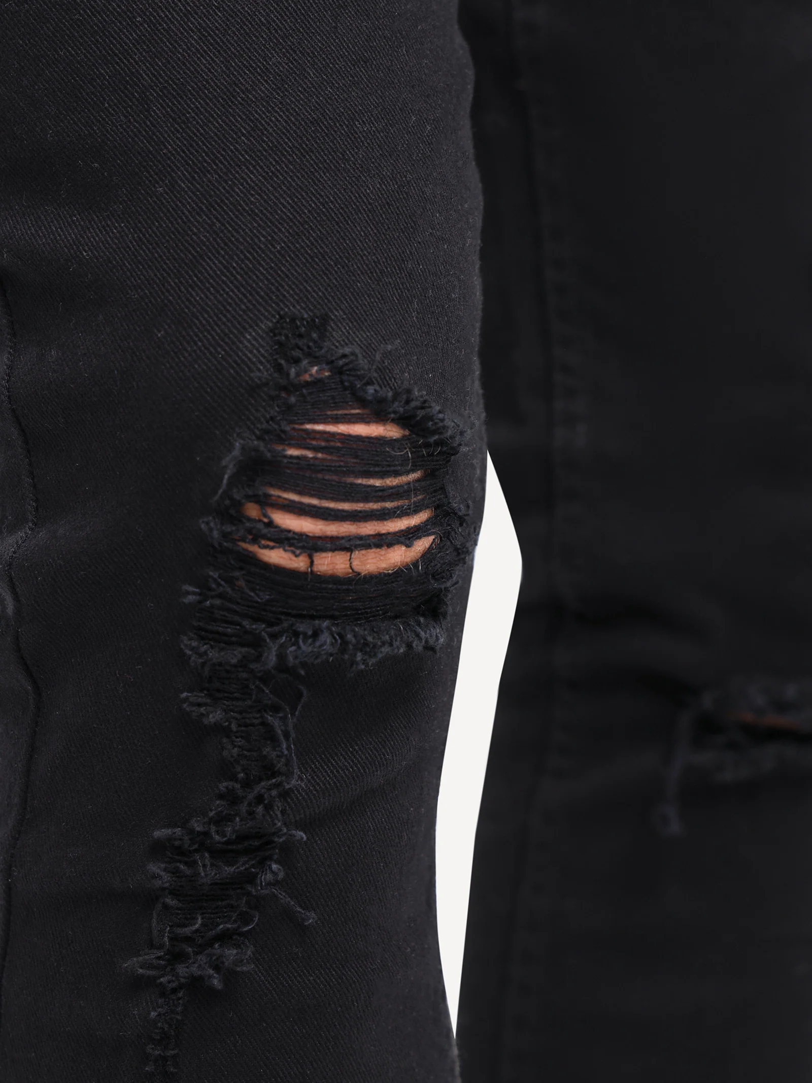 Arden Rip Skinny Jean