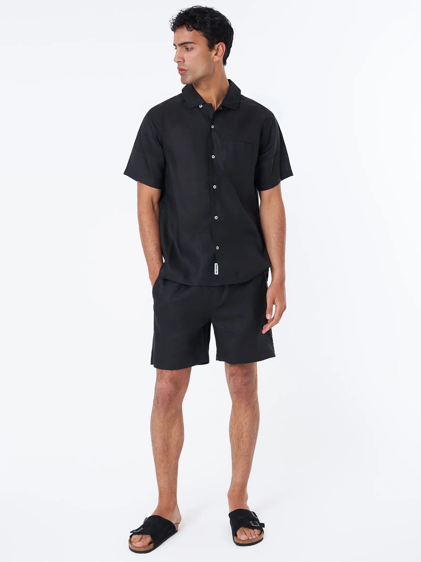 Luca Linen Short