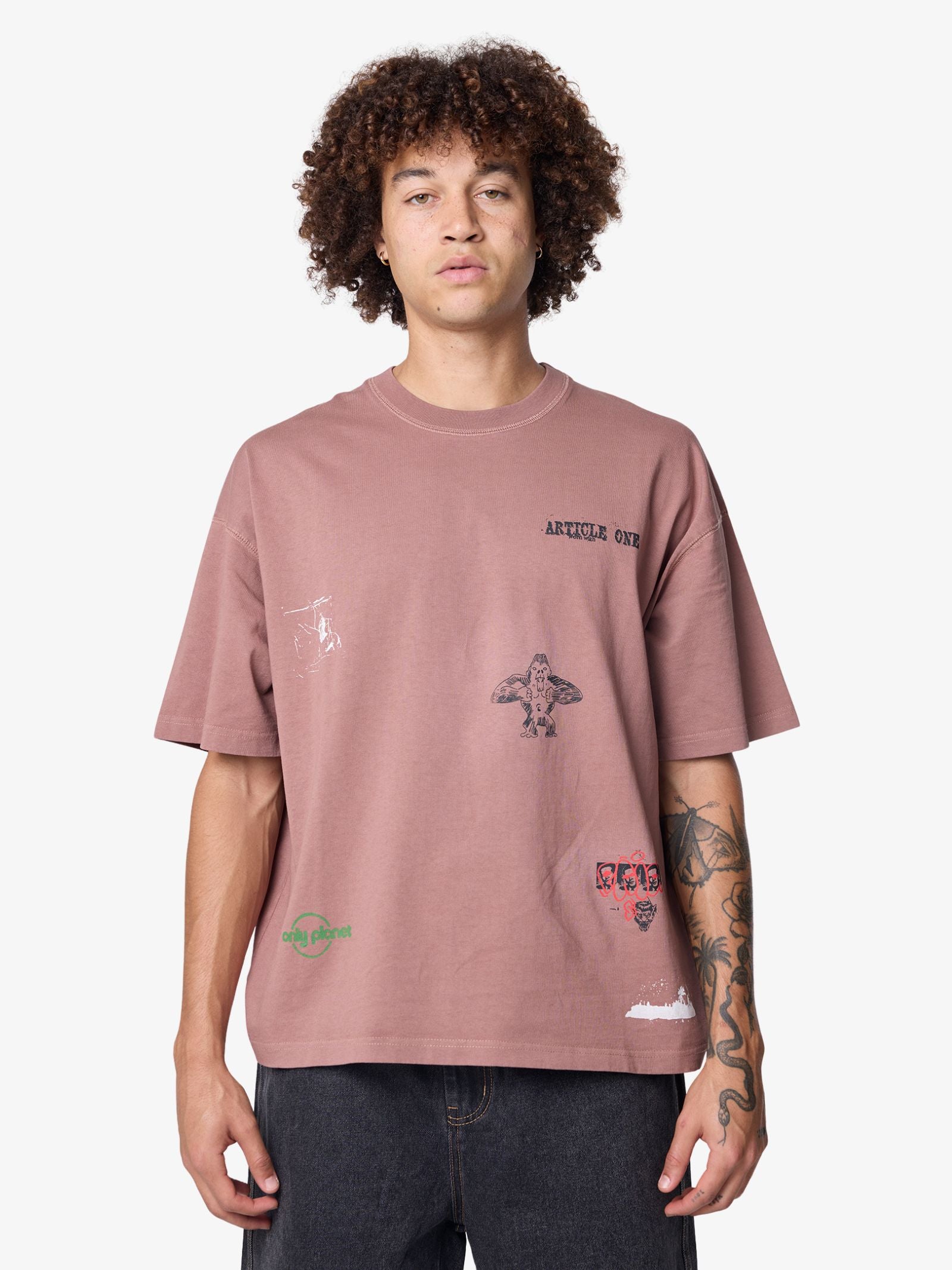 Wall Tee