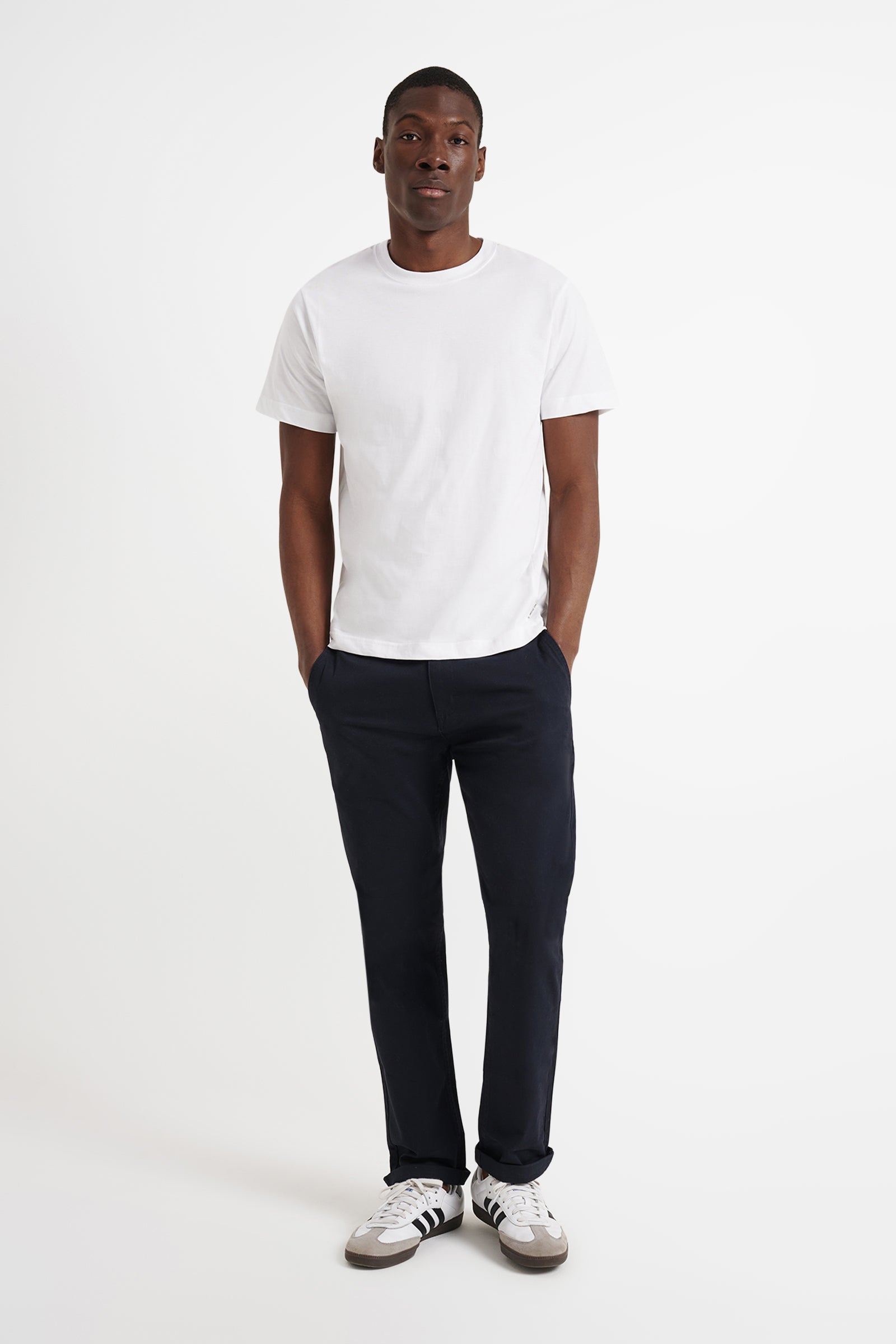 CLASSIC TEE