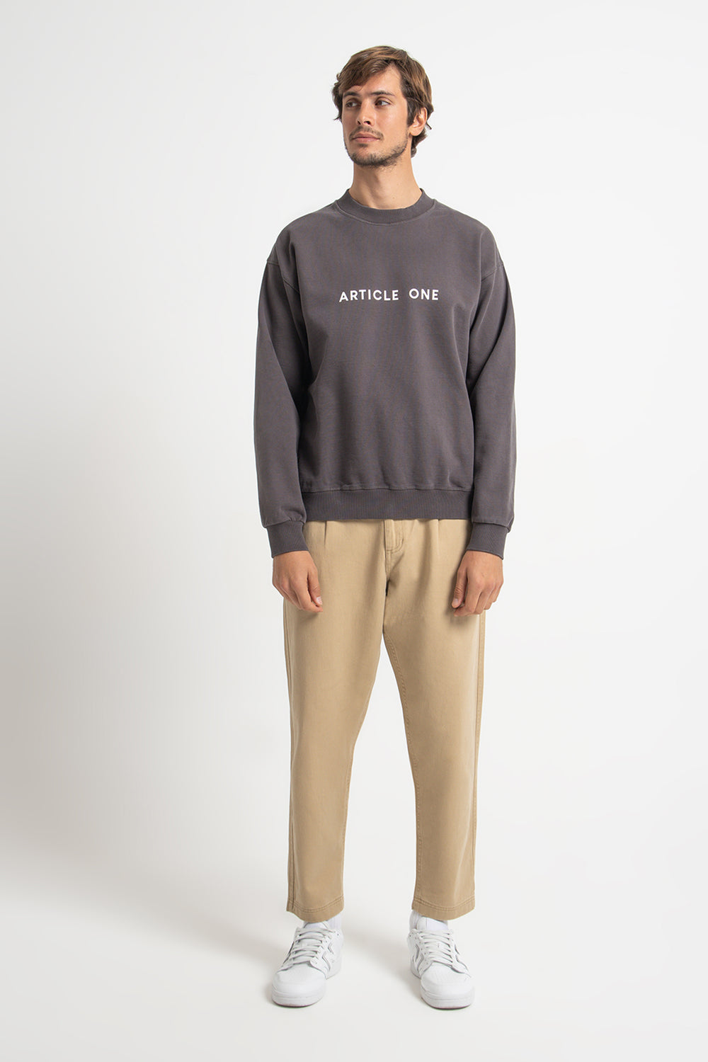 CLASSIC LOGO SWEATER